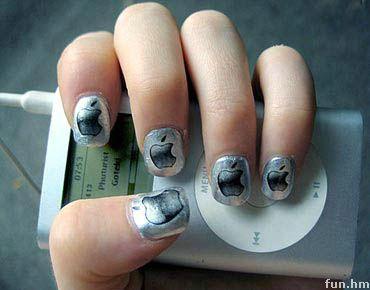 Branded Nails: Apple